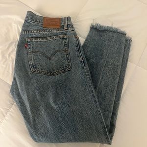 Levi’s barely worn